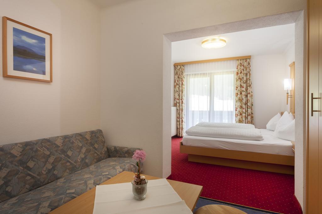 Alpenhotel Badmeister Flattach Exteriör bild