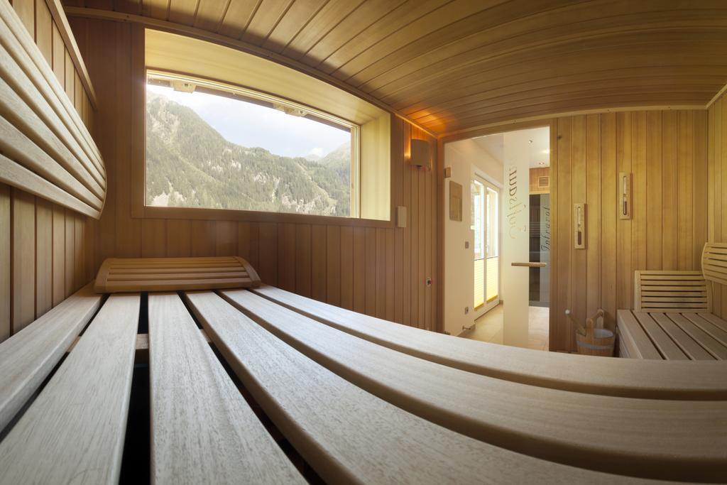 Alpenhotel Badmeister Flattach Exteriör bild