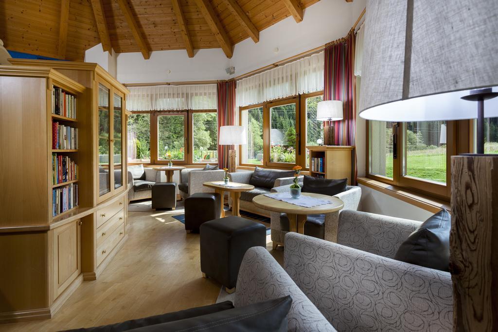 Alpenhotel Badmeister Flattach Exteriör bild